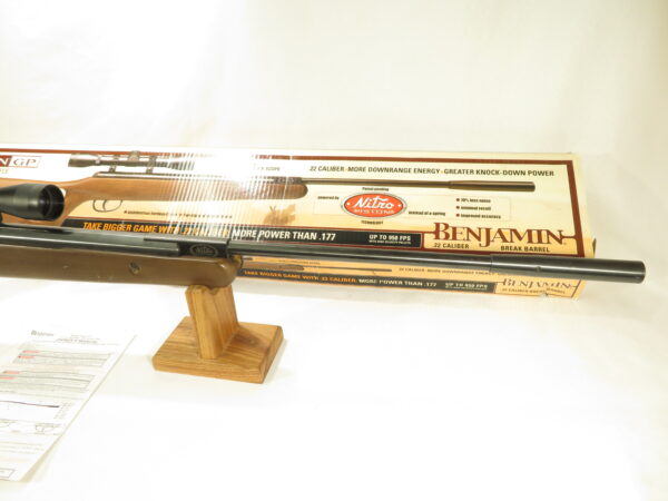 Benjamin Titan GP .22 | SKU 32923 - Image 2