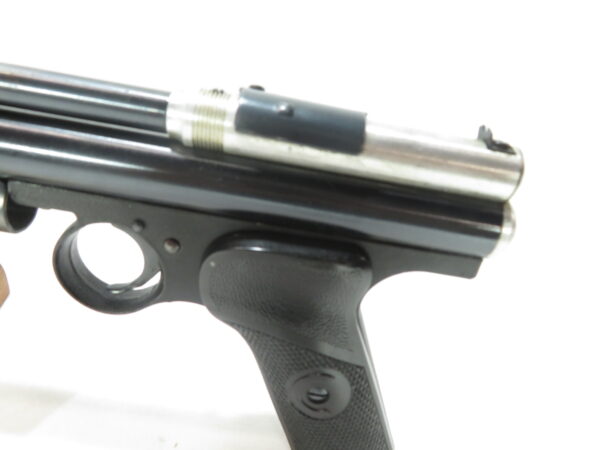Crosman 137 Pellet Pistol - Image 11