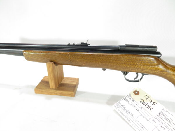 Crosman 140 Pellet Rifle SKU 795 - Image 3