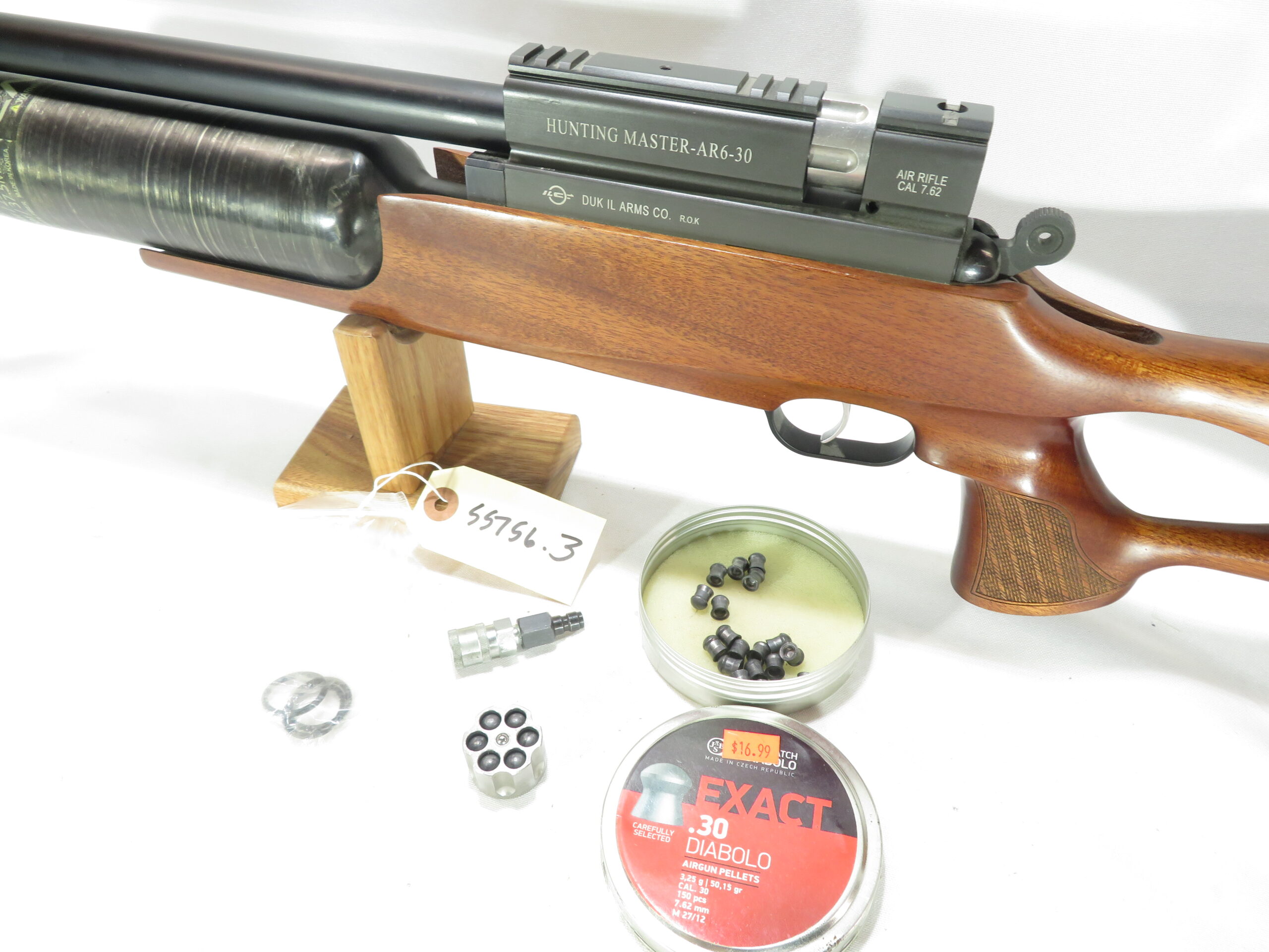 Modelo: HUNTING MASTER AR6K Calibre 5.5 mm .22