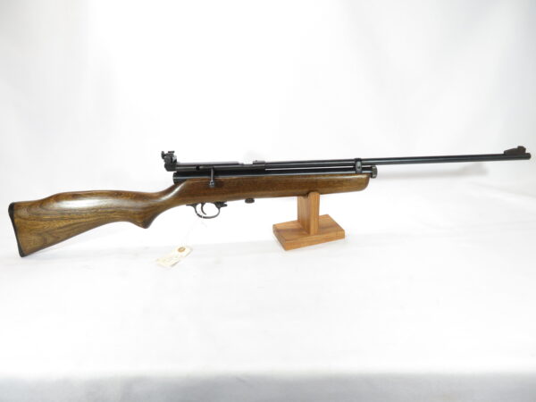 Crosman Model 160 C02 Pellet Rifle SKU 62124.4