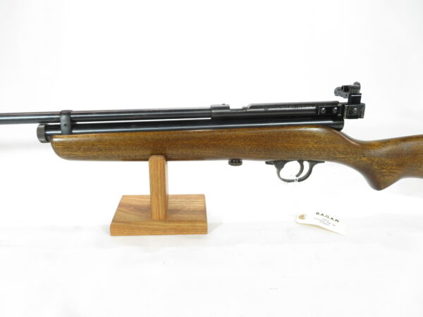 Crosman Model 160 C02 Pellet Rifle SKU 62124.4 - Image 8