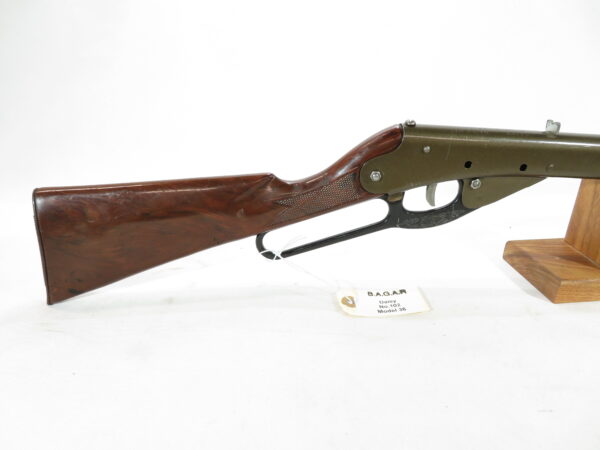 Daisy 102 Model 36 BB Gun Mfg 1942 and 1945-47 SKU 81624.6 - Image 2