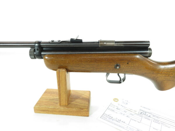 JC Higgins 126.2830 CO2 .22 Rifle SKU 81724.1 - Image 6