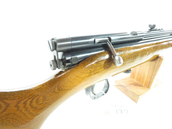 Crosman Model 160 C02 Pellet Rifle w/ Peep Sight SKU 137 - Image 4