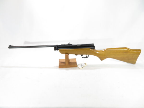 Crosman 180 CO2 Pellet Rifle SKU 110924.5