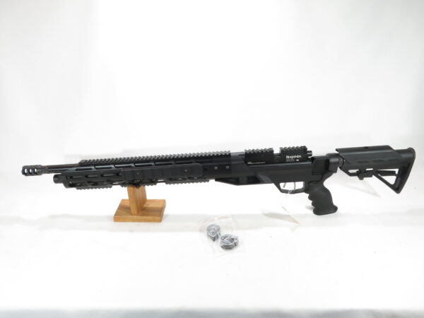 Used Benjamin Armada .177 Pellet Rifle w/ Centerpoint 4-16x44 Scope SKU 12624.3 - Image 4