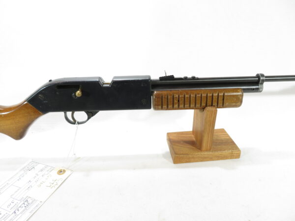 Crosman 760 PowerMaster with Wood Stock SKU 12624.6 - Image 3