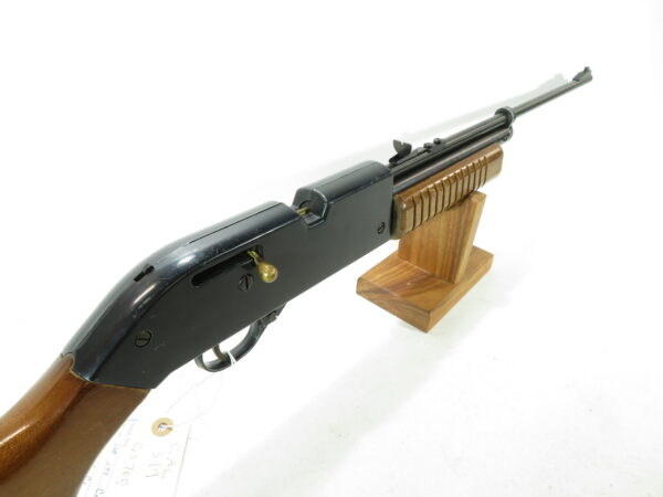 Crosman 760 PowerMaster with Wood Stock SKU 12624.6 - Image 4