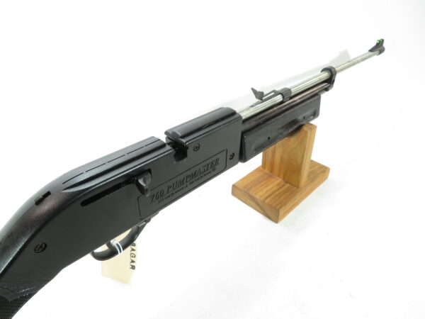Crosman 760 PumpMaster Air Rifle SKU 12724.5 - Image 4