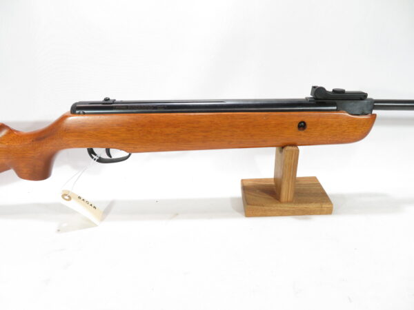 Crosman Quest 1000x Pellet Rifle SKU 11125.3 - Image 3