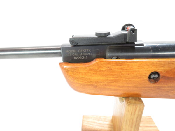 Crosman Quest 1000x Pellet Rifle SKU 11125.3 - Image 8