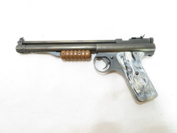 Vintage Benjamin Model 137 Air Pistol SKU 20325.3 - Image 2