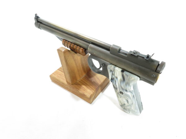 Vintage Benjamin Model 137 Air Pistol SKU 20325.3 - Image 3