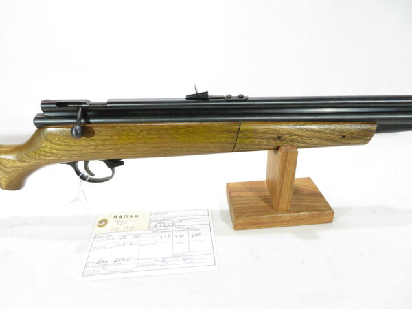 Crosman 1400 .22 Pellet Rifle SKU 30925.1 - Image 3