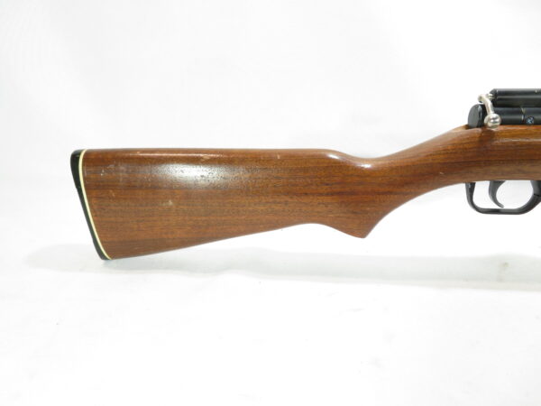 BENJAMIN 397PA Pellet Rifle with Walnut Stock and Peep Sight SKU 40925.3 - Image 2