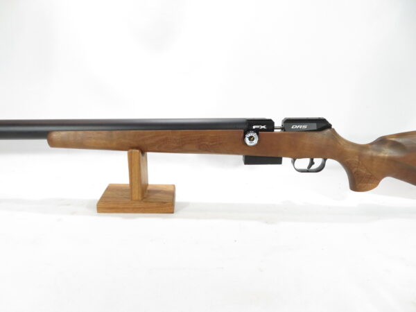 Used FX DRS 600mm, .22 cal Walnut Stock SKU 41025.1 - Image 8