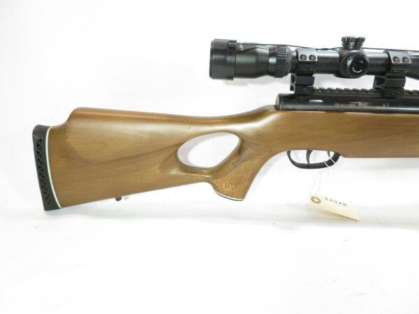 Used Benjamin Trail NP XL Air Rifle .22 with Centerpoint 3-9x40 Scope SKU 41025.2 - Image 2