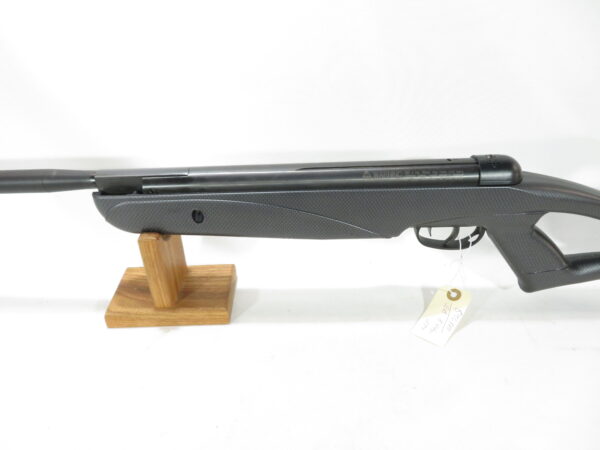 Used Benjamin NPS .177 SKU 43025.2 - Image 8