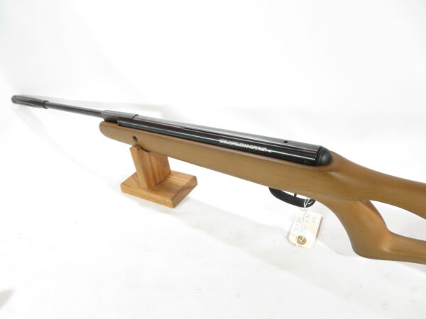 Used Benjamin Titan NP .22 SKU 43025.4 - Image 9