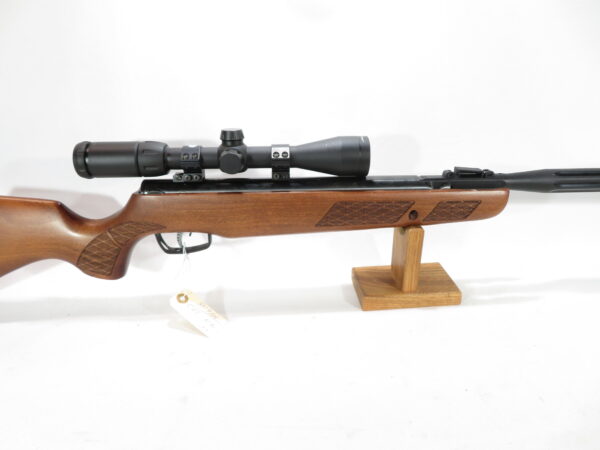 Used Gamo Bone Collector .22 w/ 3-9x40 Scope SKU 43025.6 - Image 3