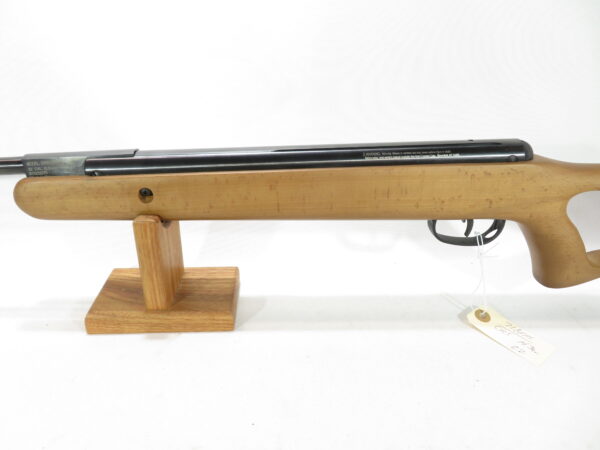 Used Benjamin Titan NP .22 SKU 43025.9 - Image 3