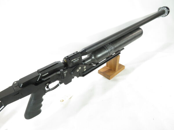 Used FX Crown in Saber Tactical Stock .30 and .177 barrels included SKU 7125.14 - Image 5
