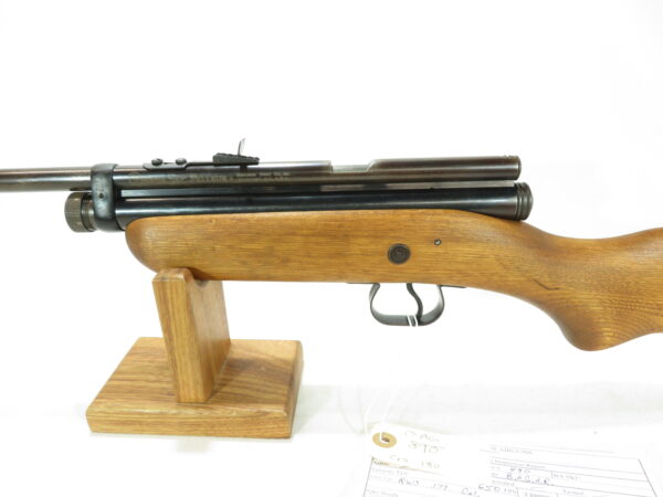 Crosman 180  CO2 Pellet Rifle SKU 82825.7 - Image 3