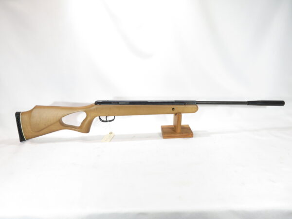 Used Benjamin Titan NP .22 SKU 82825.14