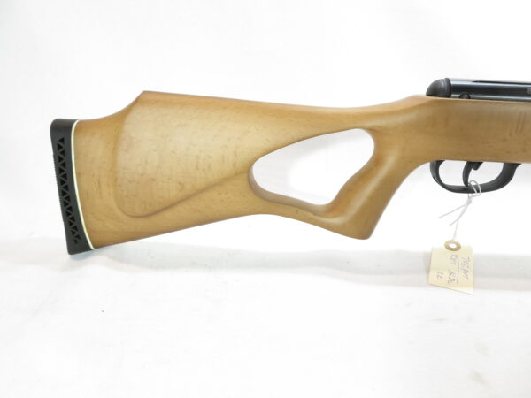 Used Benjamin Titan NP .22 SKU 82825.14 - Image 2