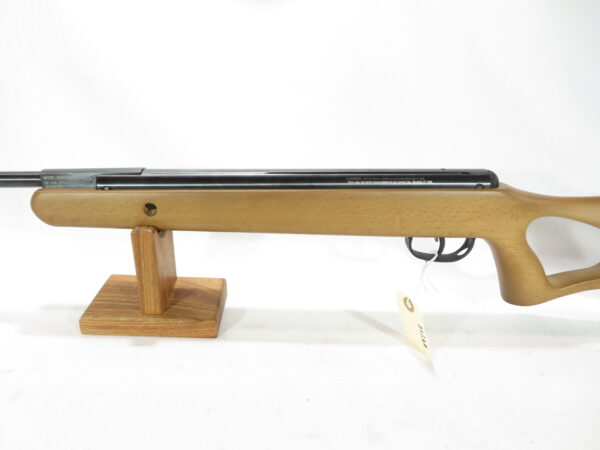 Used Benjamin Titan NP .22 SKU 82825.14 - Image 9