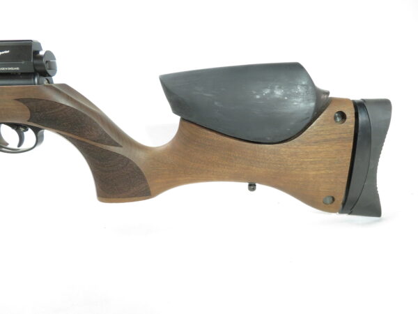 Air Arms S510 XS Ultimate Sporter Walnut Stock .177 SKU 91725.6 - Image 2