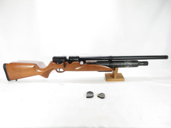 Used Air Venturi Avenge X Regulated PCP Air Rifle Classic Wood Stock, Bottle .177 SKU 91725.7