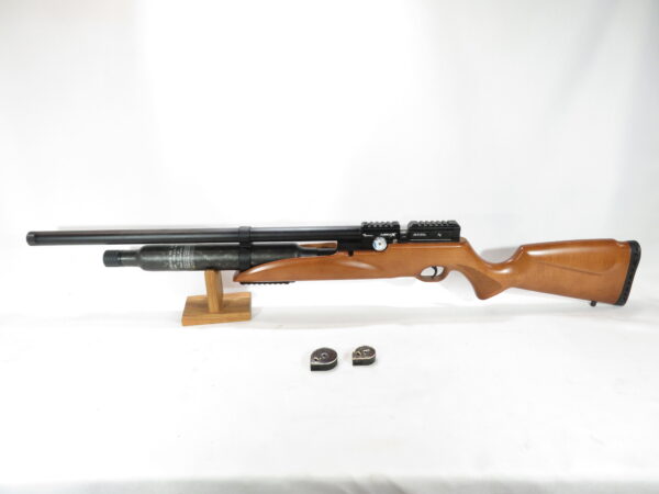 Used Air Venturi Avenge X Regulated PCP Air Rifle Classic Wood Stock, Bottle .177 SKU 91725.7 - Image 5