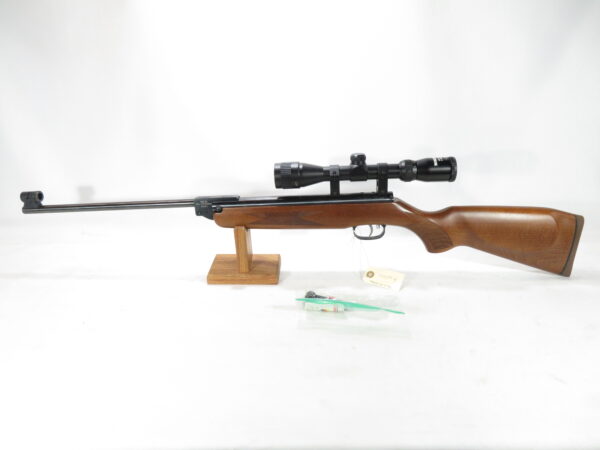 Weihrauch HW 30S Wood Stock w/ Winchester scope SKU 102025.4