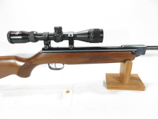 Weihrauch HW 30S Wood Stock w/ Winchester scope SKU 102025.4 - Image 8