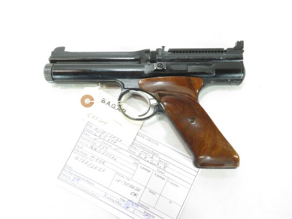 Crosman Model 600 w/ Walnut Grips SKU 111125.7