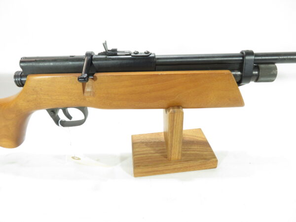 Used Crosman Model 262 .177 caliber Air Rifle - Image 7