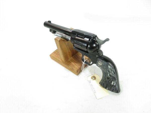 Crosman 44 Peacemaker .22 with Ruger Grips SKU 111225.7 - Image 3