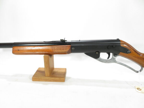 Used Daisy 499B Champion BB Gun SKU 111225.5 - Image 3