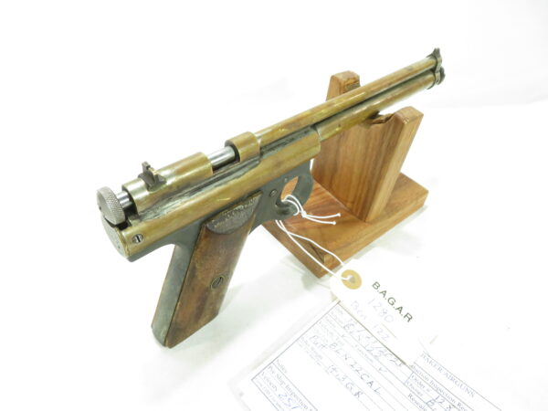 Benjamin Franklin Model 122 Air Pistol SKU 11226.1 - Image 4