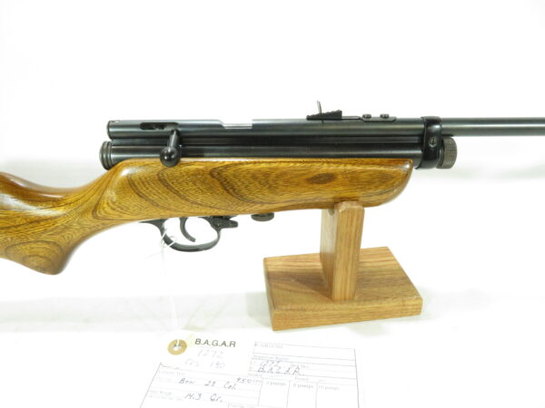 Crosman 180  CO2 Pellet Rifle SKU 11226.7 - Image 3