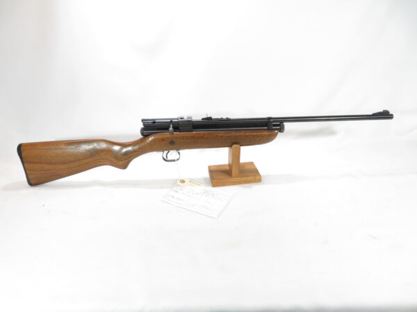 Crosman 400  CO2 Pellet Rifle SKU 11226.10