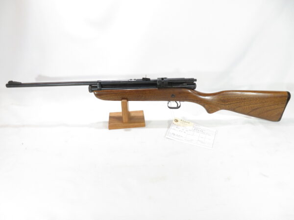 Crosman 400  CO2 Pellet Rifle SKU 11226.10 - Image 6
