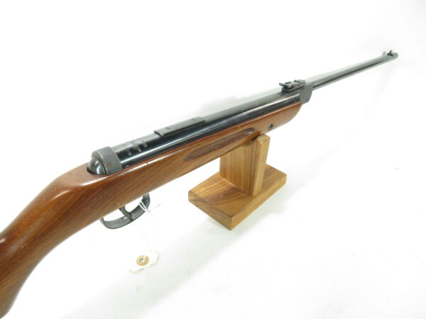 Rare Daisy 250 .22 Made in Scotland by Milbro SKU 11326.15 - Image 8