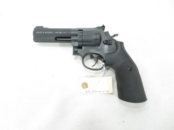 Smith & Wesson Model 586 - 4" Barrel Black SKU 21026.7