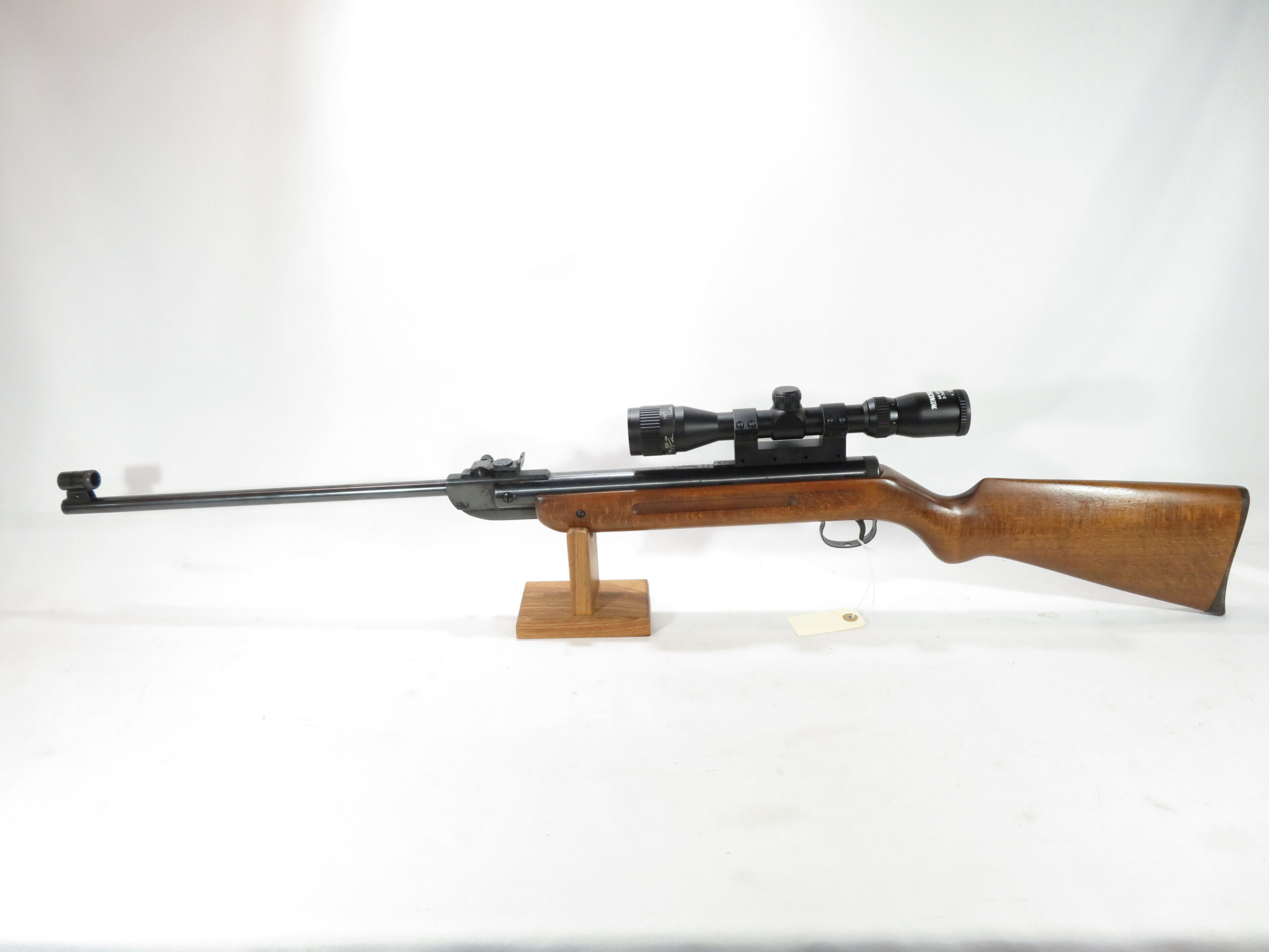 Diana Model 35 Pellet Rifle SKU 21226.7