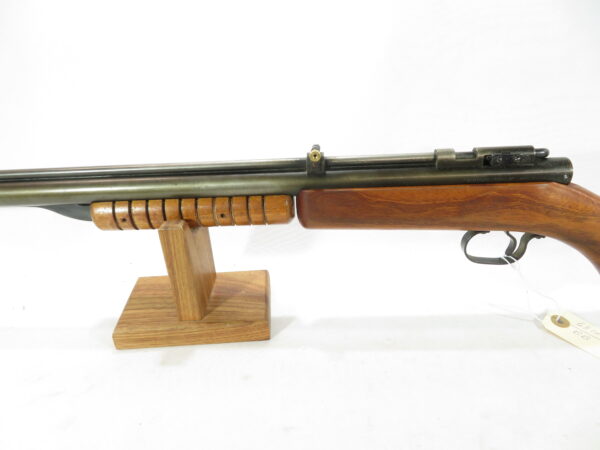 Benjamin Model 310 Air Rifle Mfg 1940-1969 SKU 41326.5 - Image 3