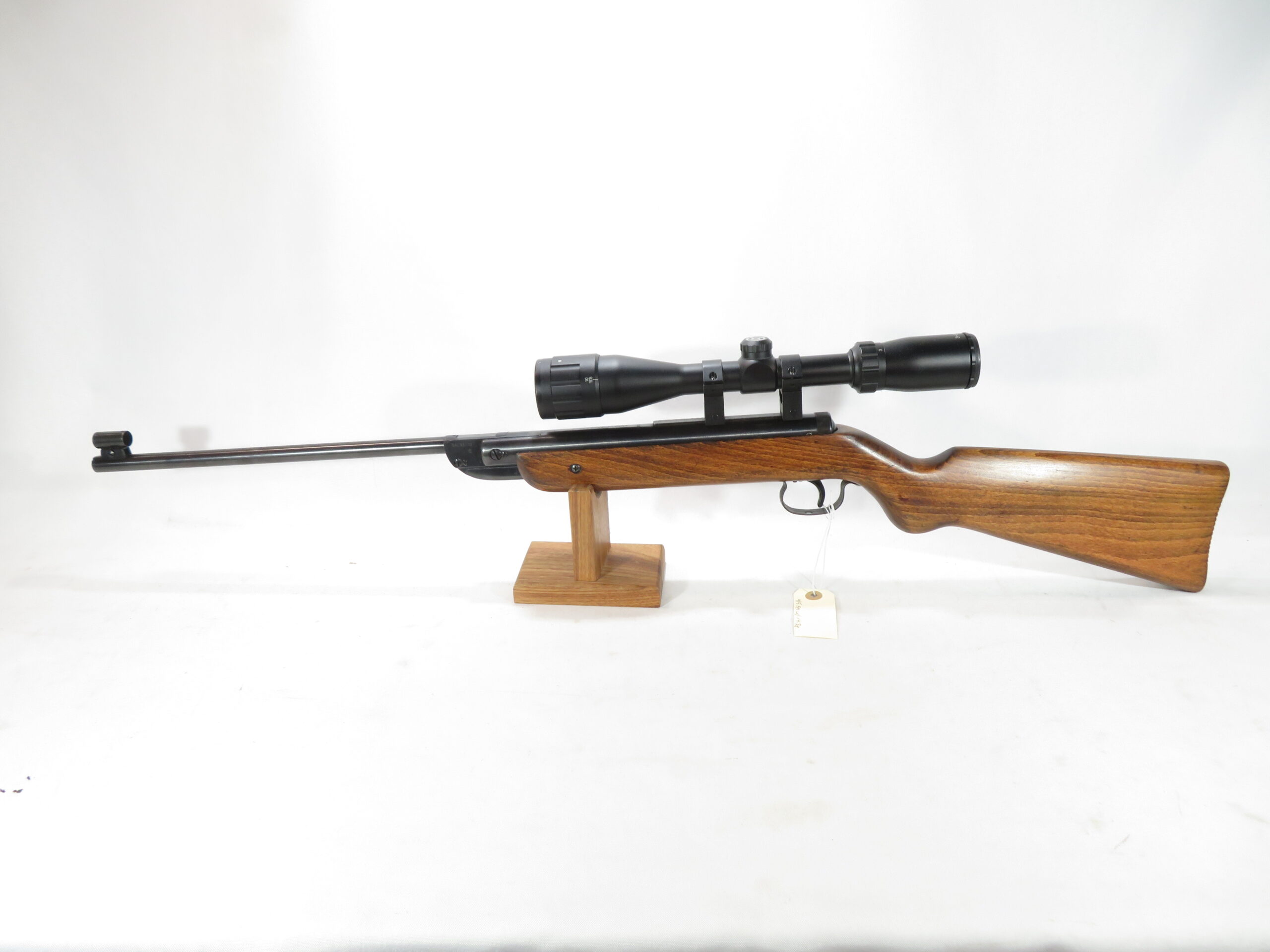 Winchester 425 Pellet Rifle w/ Scope SKU 5626.1