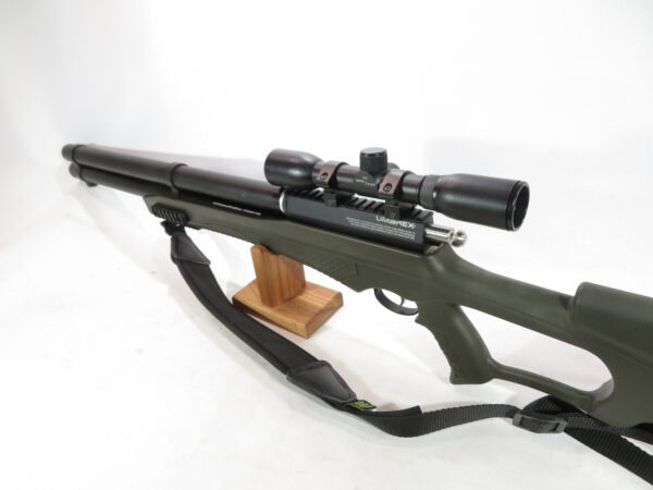 Umarex AirSaber Arrow Rifle with Scope and 21 Arrrows SKU 5726.1 - Image 6